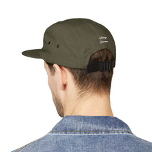 Load image into Gallery viewer, VINTAGE 5 PANEL HAT (WHITE) UNISEX